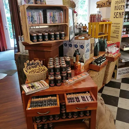 Sanddorn Mit Cafe Carlssons 4* بينز