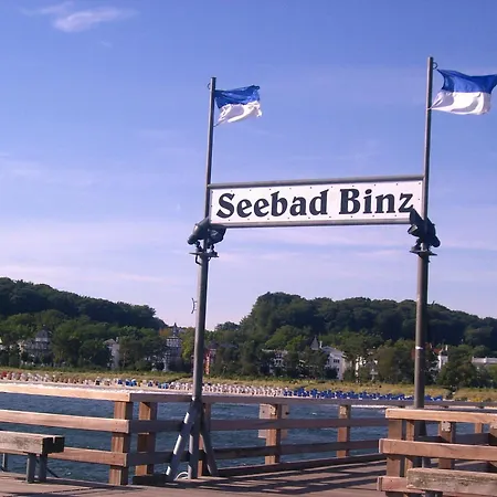 بيت ضيافة Sanddorn Mit Cafe Carlssons 4*