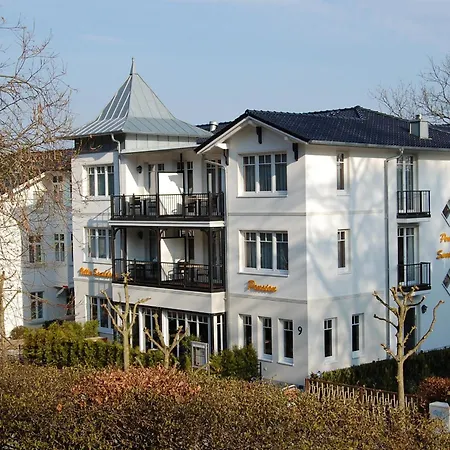 Sanddorn Mit Cafe Carlssons Binz