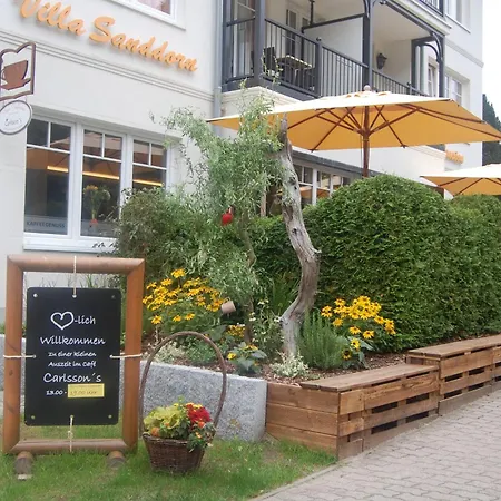 Sanddorn Mit Cafe Carlssons Penzion *
