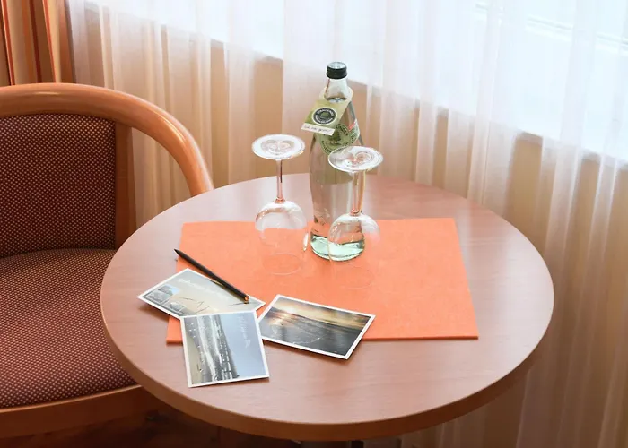 Sanddorn Mit Café Carlssons Pensión Binz