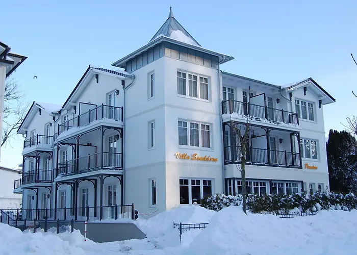 Pensión Sanddorn Mit Café Carlssons 4*